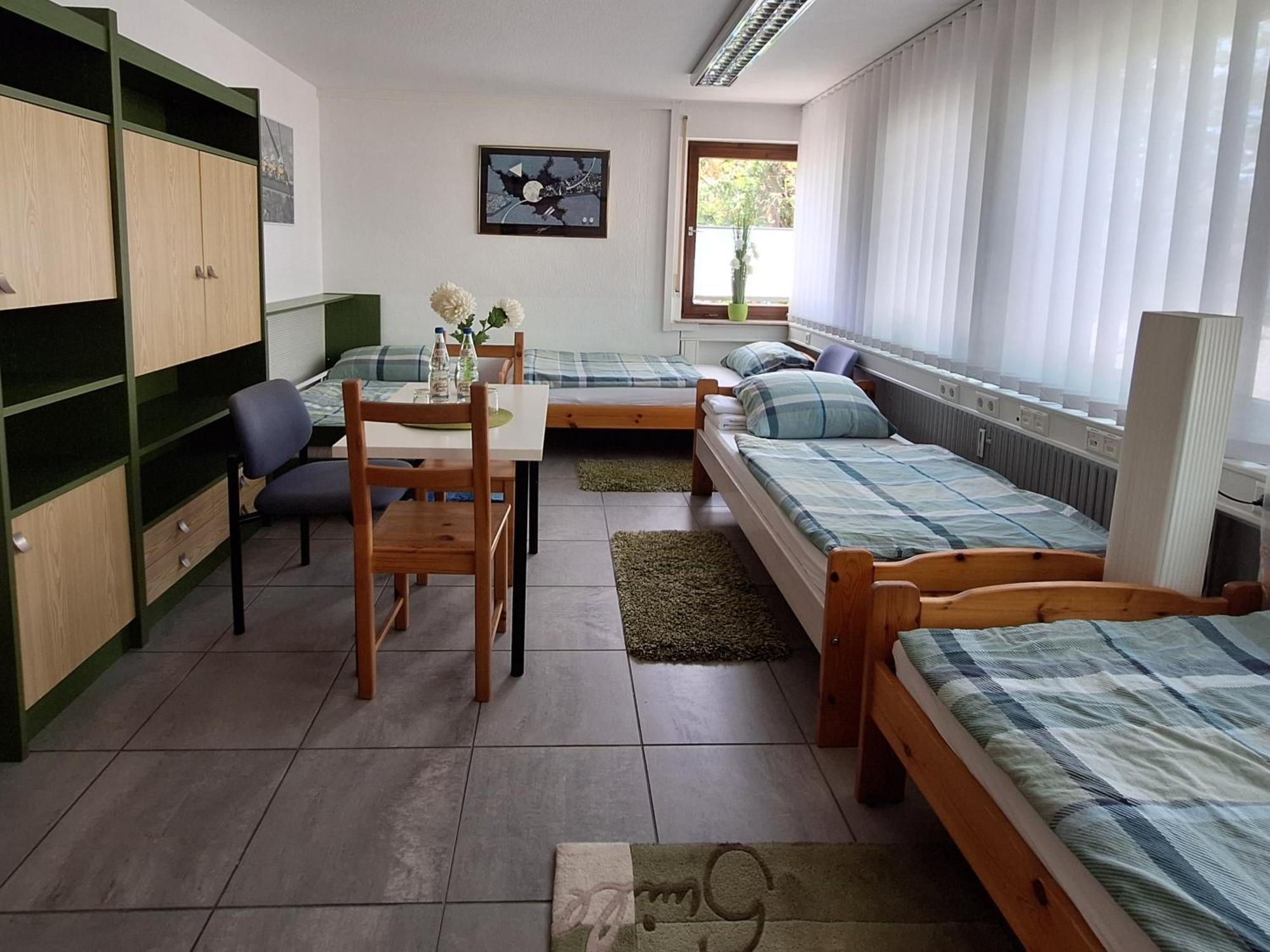 Pension Beim Kastell ซุลซ์ อัม เนคคาร์ ห้อง รูปภาพ